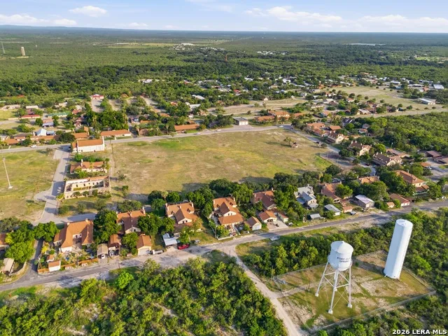 7 LA MOTTE ST Brackettville, TX 78832