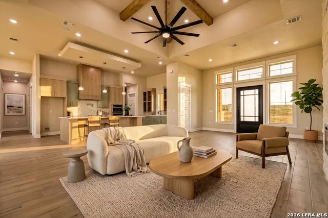 140 Dragonfly La Vernia, TX 78121