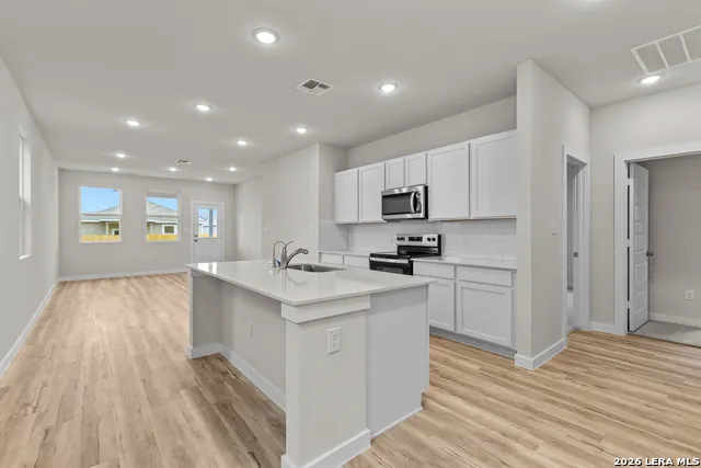 9302 Ocotillo Rdg San Antonio, TX 78222