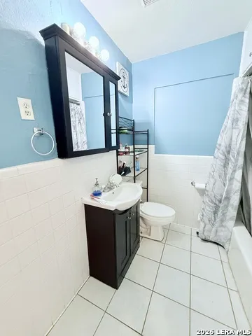 103 GREENHAVEN DR San Antonio, TX 78201