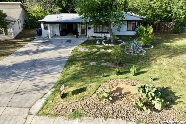 103 GREENHAVEN DR San Antonio, TX 78201