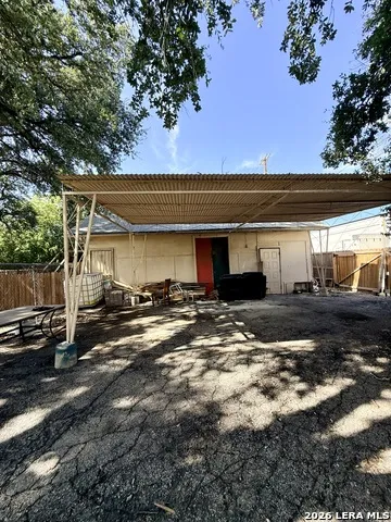 103 GREENHAVEN DR San Antonio, TX 78201