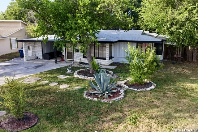 103 GREENHAVEN DR San Antonio, TX 78201