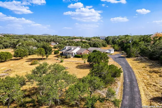 162 ARNOLD DR Canyon Lake, TX 78133