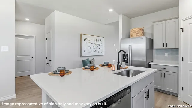 115 Ivy Way Mico, TX 78056
