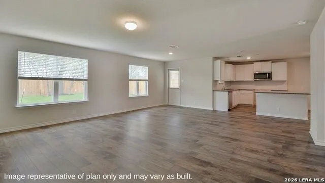 139 Bruce Cv Mico, TX 78056