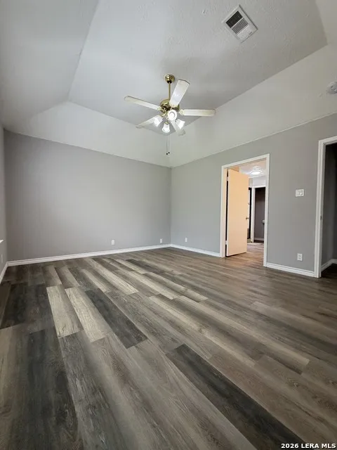 13119 FORUM RD Universal City, TX 78148