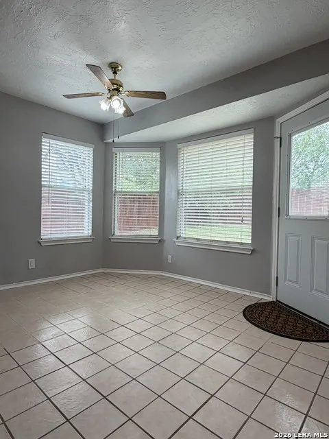 13119 FORUM RD Universal City, TX 78148