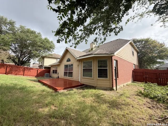 13119 FORUM RD Universal City, TX 78148