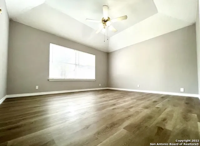 13119 FORUM RD Universal City, TX 78148
