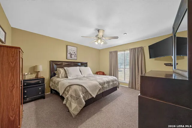 325 WENDY LN Seguin, TX 78155