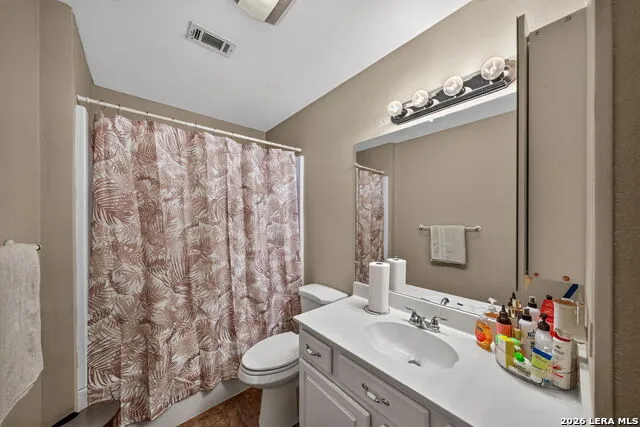 325 WENDY LN Seguin, TX 78155