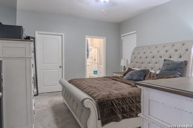 5303 Flying Hooves San Antonio, TX 78222