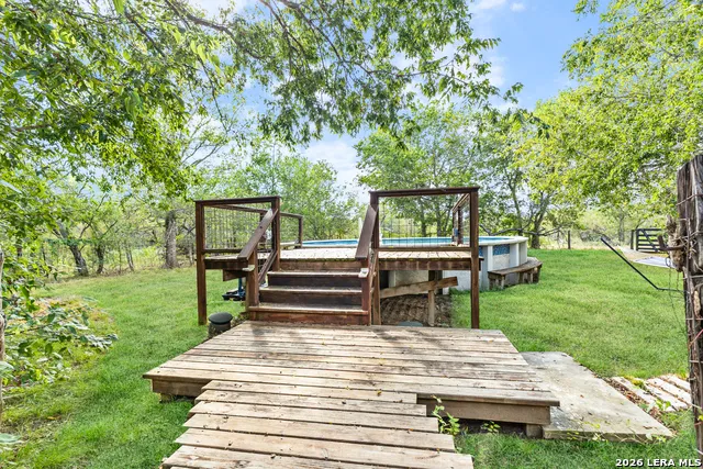 218 ALEXANDRA LN Dale, TX 78616