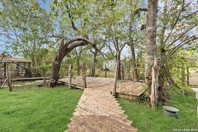 218 ALEXANDRA LN Dale, TX 78616