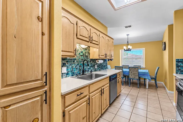 15225 BARATARIA DR Corpus Christi, TX 78418