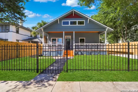 115 E HIGHLAND BLVD