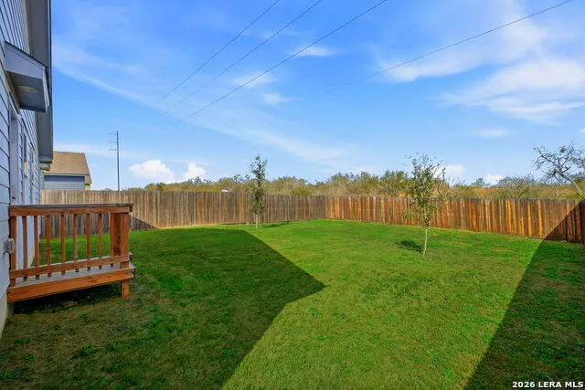 124 Wood Moss Floresville, TX 78114