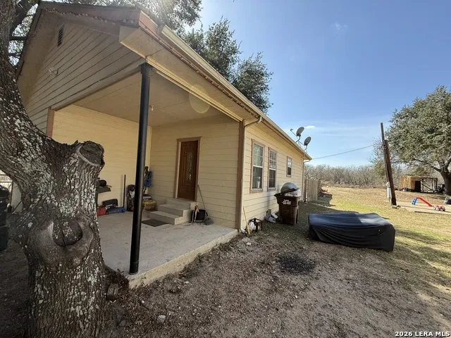 11865 Briggs Atascosa, TX 78002