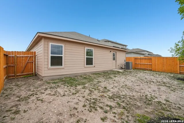 4319 Rocky Neck Cove Von Ormy, TX 78073