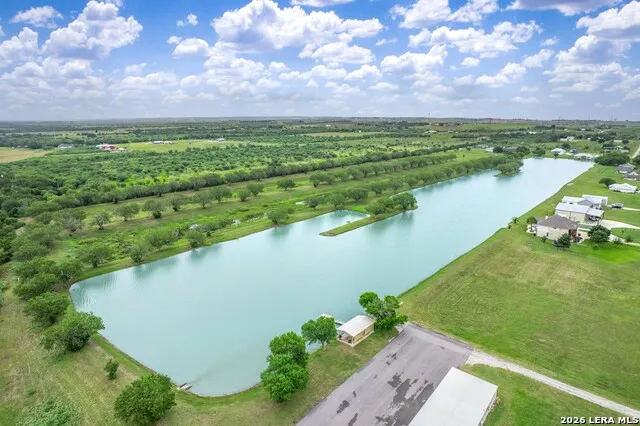 227 Ski Plex Dr Seguin, TX 78155