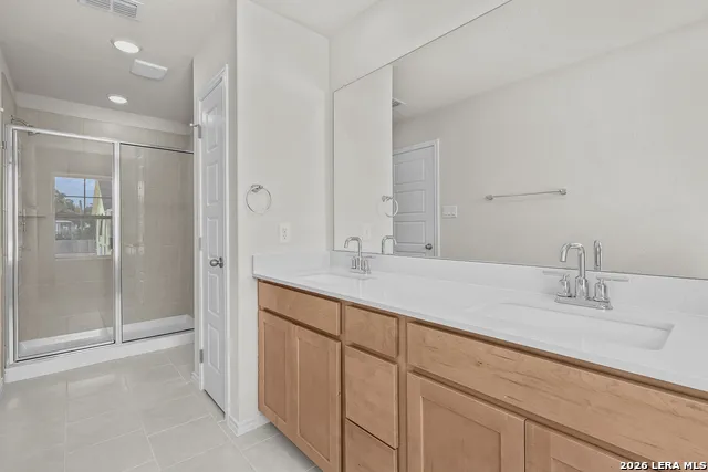 1018 West 1604 North Unit 309 San Antonio, TX 78251