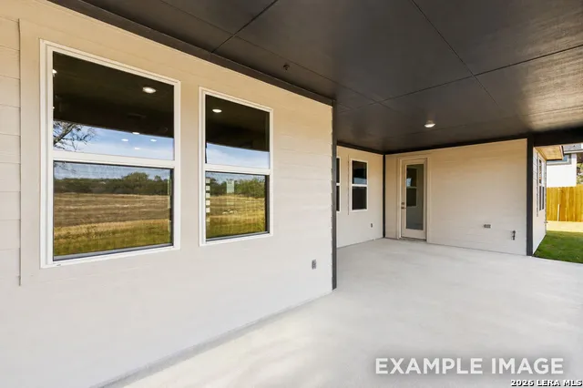 254 Poe Parkway Castroville, TX 78009