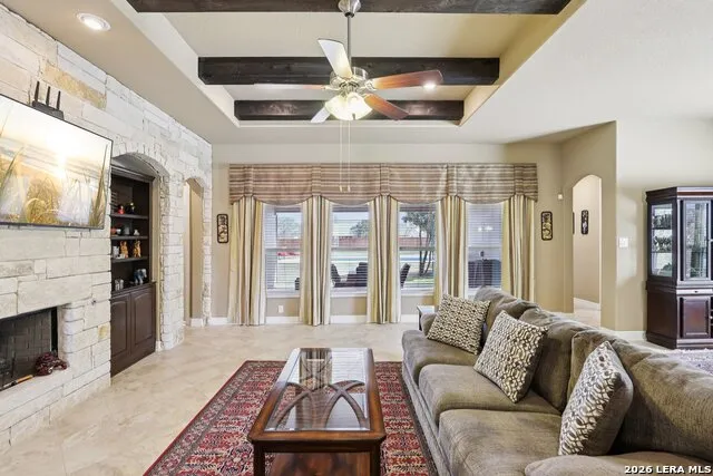 117 TEXAS BND Castroville, TX 78009