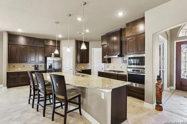 117 TEXAS BND Castroville, TX 78009