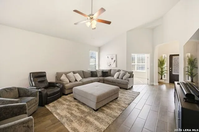 223 RED ROCK CANYON San Antonio, TX 78258