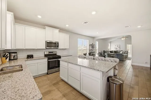 223 RED ROCK CANYON San Antonio, TX 78258