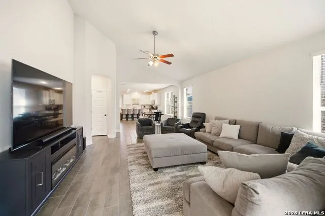 223 RED ROCK CANYON San Antonio, TX 78258