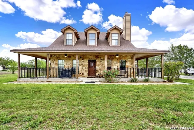 3283 Hartfield La Vernia, TX 78121
