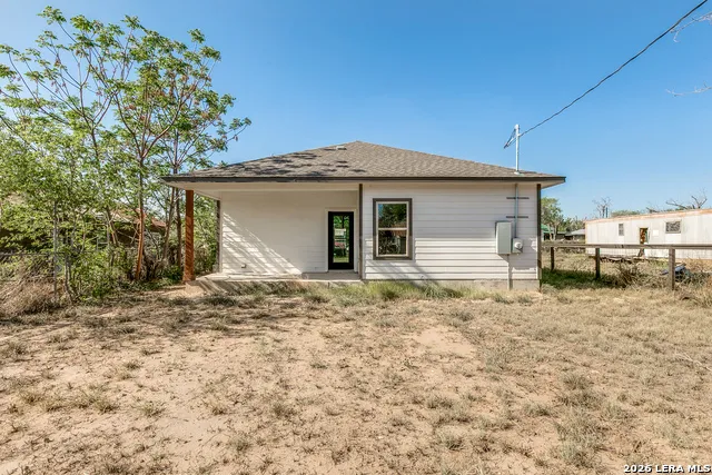 237 Avenue D Poteet, TX 78065