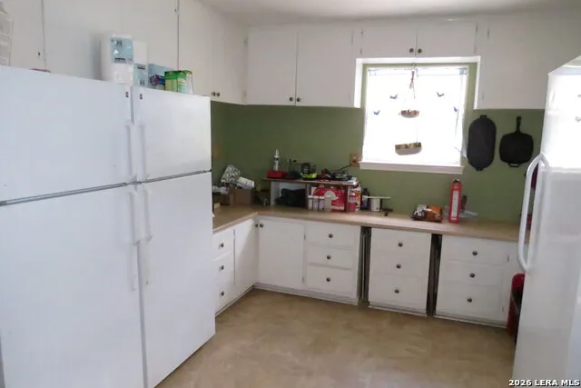 2126 CHURCH RD Seguin, TX 78155