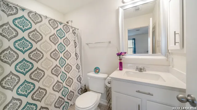 350 Colonial Blf Universal City, TX 78148