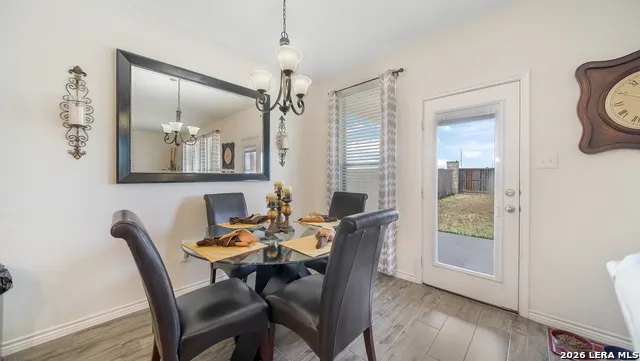 350 Colonial Blf Universal City, TX 78148