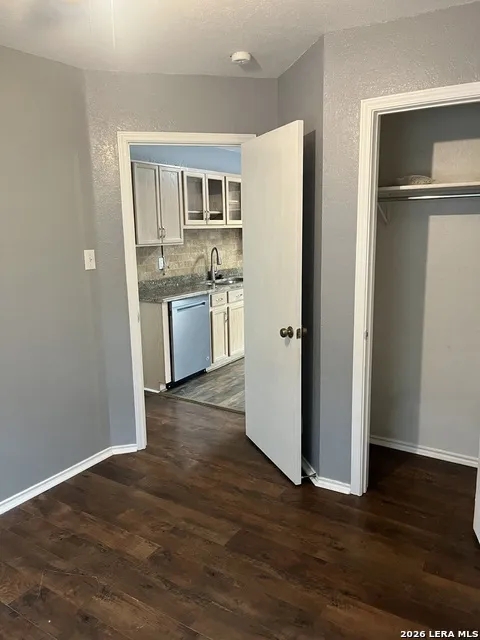 16131 IKE LN Selma, TX 78154