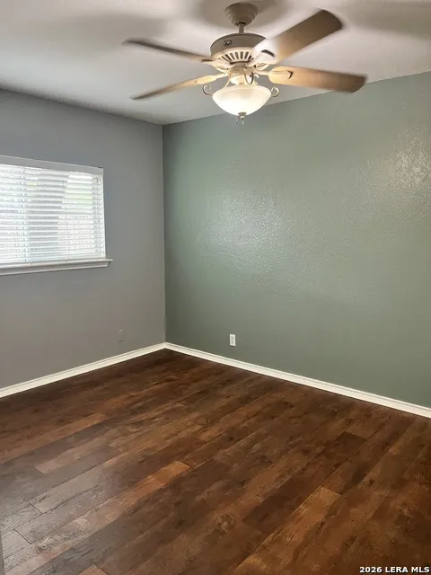 16131 IKE LN Selma, TX 78154