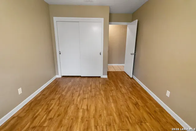 1410 ORIOLE LN Beeville, TX 78102