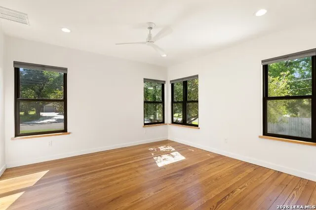 1402 HUTTO RD Georgetown, TX 78626