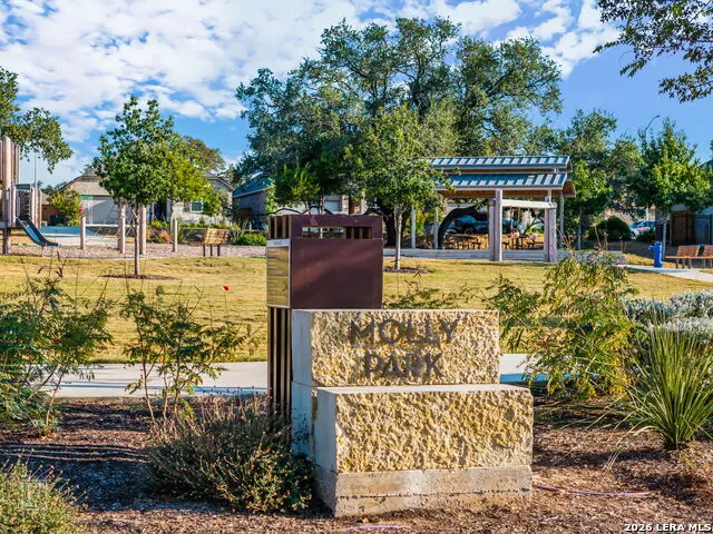 1817 NETTLETREE RD New Braunfels, TX 78132