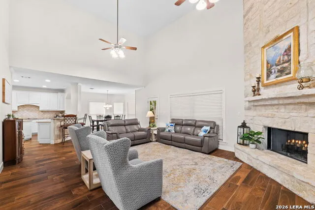 228 Leather Leaf Boerne, TX 78006
