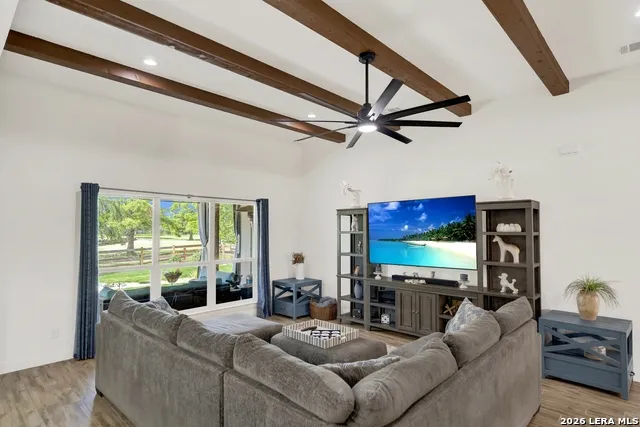 492 SPANISH GRANT CIR Bandera, TX 78003