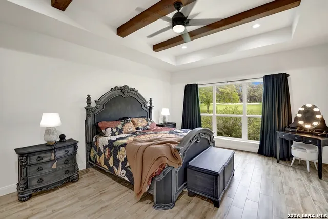 492 SPANISH GRANT CIR Bandera, TX 78003