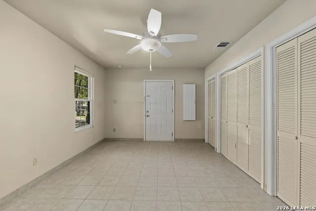 211 DOESKIN DR Boerne, TX 78006