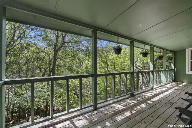 211 DOESKIN DR Boerne, TX 78006