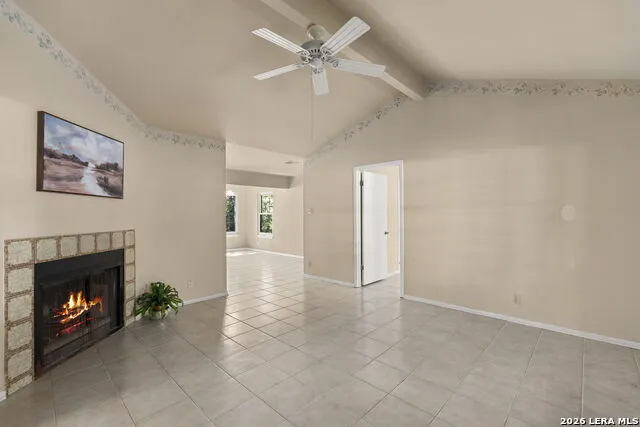 211 DOESKIN DR Boerne, TX 78006