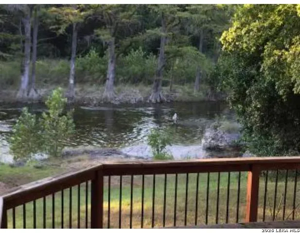 9710 RIVER RD New Braunfels, TX 78132
