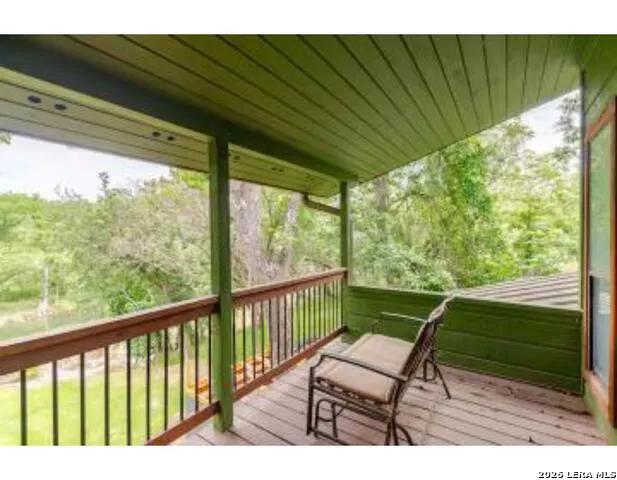 9710 RIVER RD New Braunfels, TX 78132